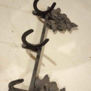 Rustic Iron Horseshoe and Roses Wall Hooks